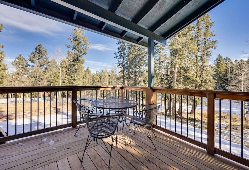 Pet Friendly Florissant Cabin W/ Fire Pit!