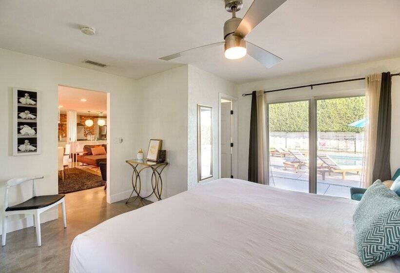 Pet Friendly Palm Springs Oasis W/ Private Pool!