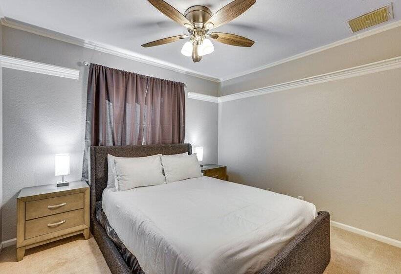 Pet Friendly Tempe Home W/ Private Hot Tub!