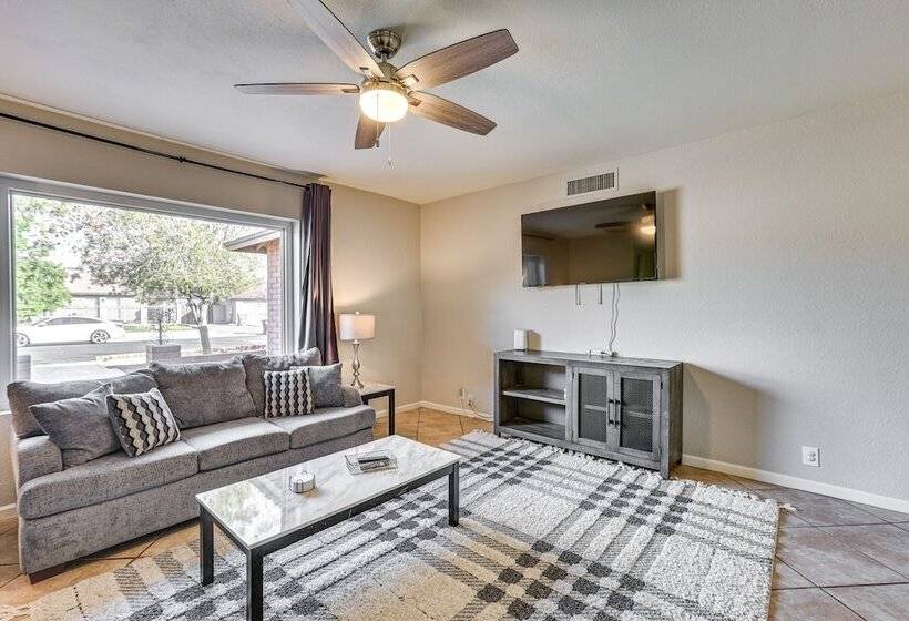 Pet Friendly Tempe Home W/ Private Hot Tub!
