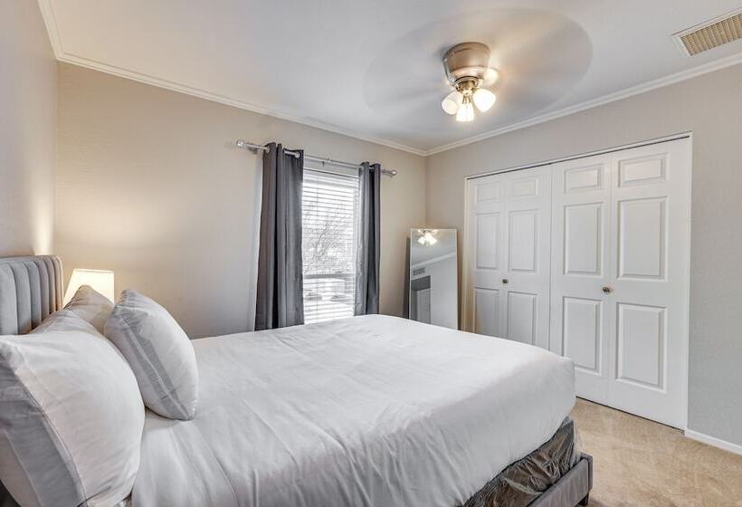 Pet Friendly Tempe Home W/ Private Hot Tub!