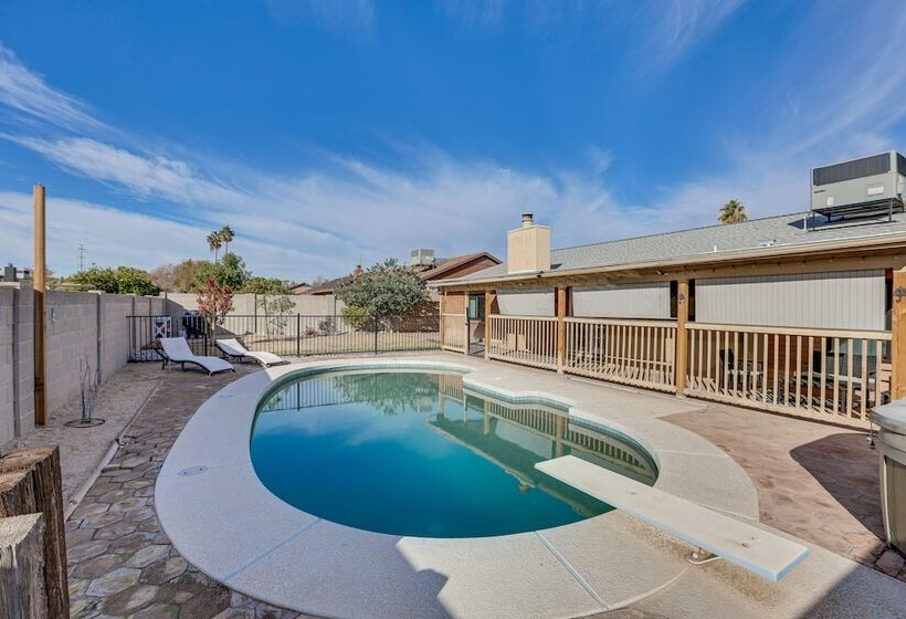 Pet Friendly Tempe Home W/ Private Hot Tub!