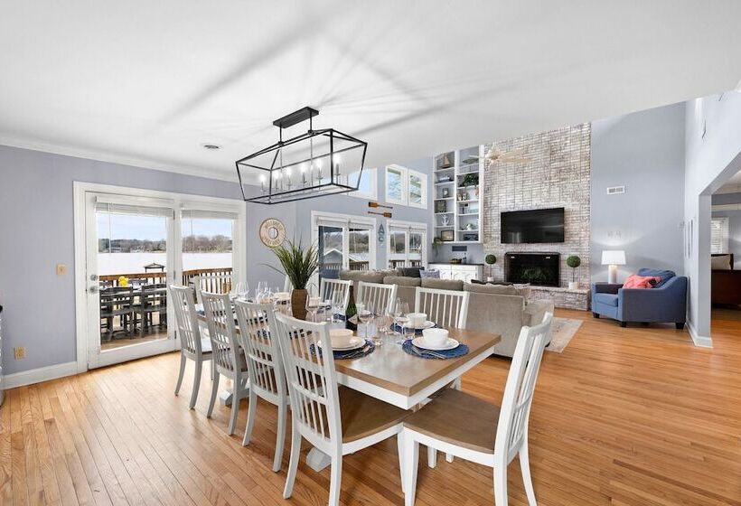 Ponderosa Pointe By Avantstay Boathouse + Views