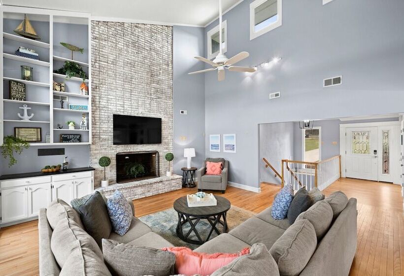 Ponderosa Pointe By Avantstay Boathouse + Views