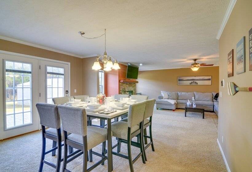 Quiet Albany Retreat Near Dale Hollow Lake!