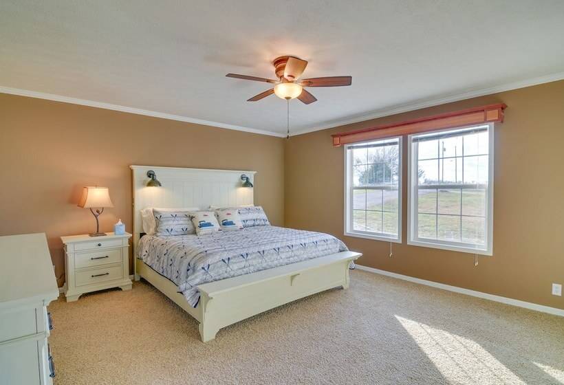 Quiet Albany Retreat Near Dale Hollow Lake!