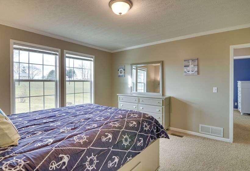 Quiet Albany Retreat Near Dale Hollow Lake!