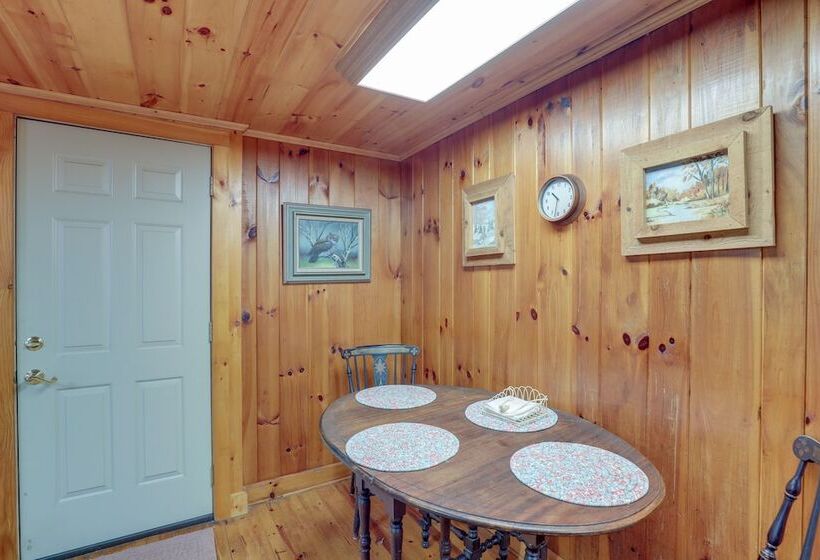 Dog Friendly Burnsville Cabin Rental Near Hiking!