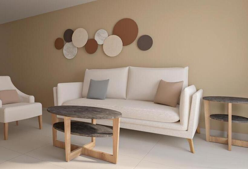 Relaxia Beverly Suites