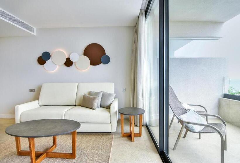 Relaxia Beverly Suites