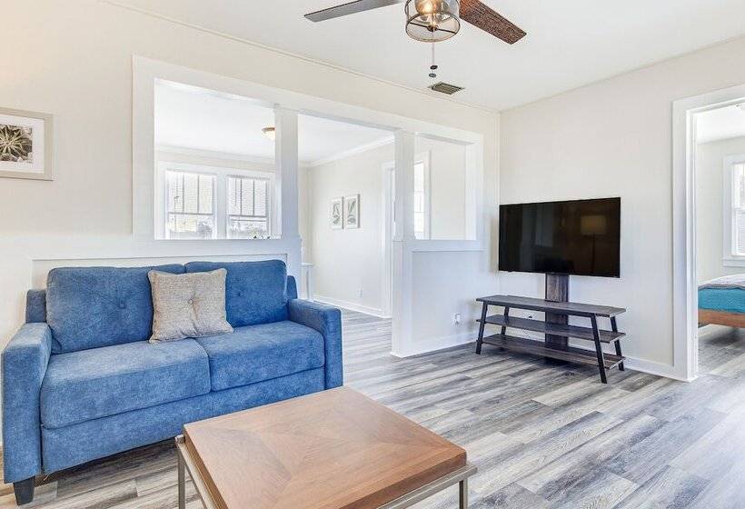 Quiet Grove Hill Cottage W/ Wraparound Deck!