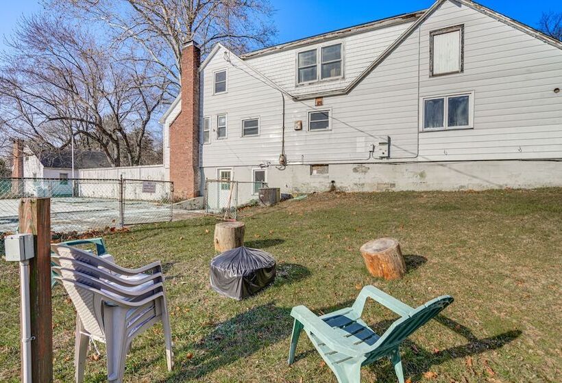 Renovated Chatham Home ~ Half Mi To Downtown!