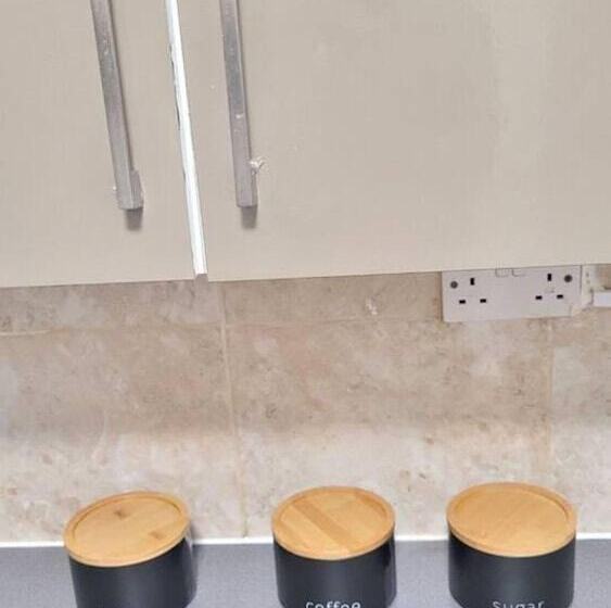 דירת נופש 4 Bed House In Accrington