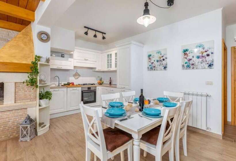 إقامة Beautiful Villa Dussich In Oprtalj, Novaki