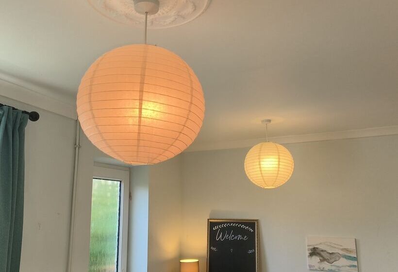 住所 Private Entire House 3 Bedrooms, Garden, Parking