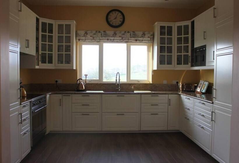 Резиденция The Doc S Self Catering