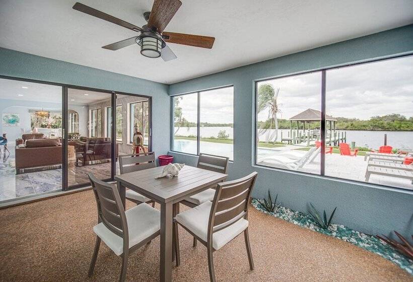 Riverfront Fort Myers Estate W/ Boat Dock & Lift!