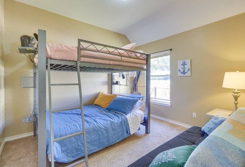 Round Rock Vacation Rental: Private Pool & Hot Tub