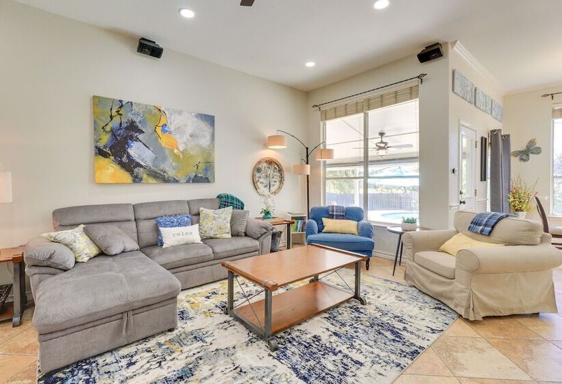 Round Rock Vacation Rental: Private Pool & Hot Tub