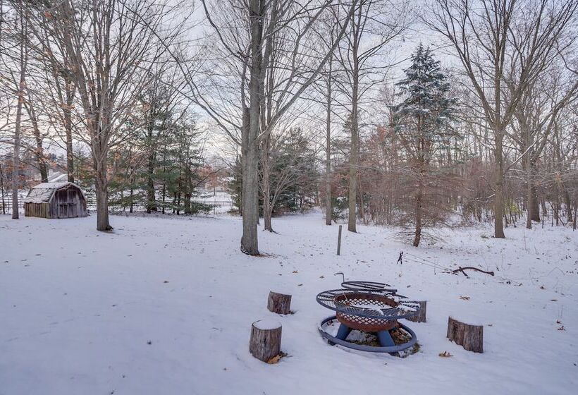 Rustic Middlebury Retreat W/ Yard & Fire Pit!