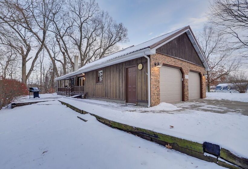 Rustic Middlebury Retreat W/ Yard & Fire Pit!