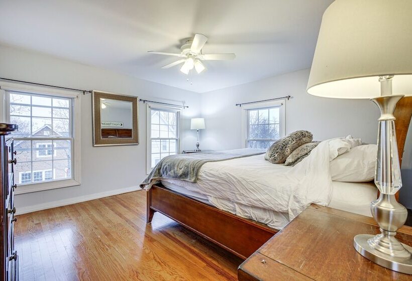 Saratoga Springs Escape W/ Gas Grill: Walk To Dtwn