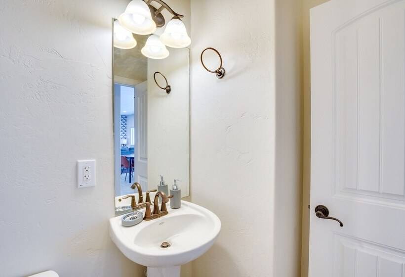 Saratoga Springs Family Home ~ 2 Mi To Utah Lake!