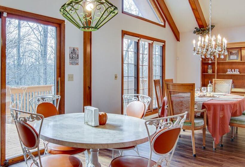 Scenic Fairview Vacation Home ~ 15 Mi To Asheville