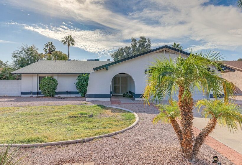 Scottsdale Home W/ Patio, Near Arizona Boardwalk!