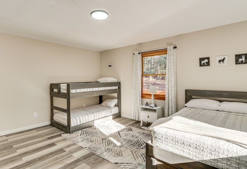 Secluded Blue Ridge Retreat On 4 Acres!