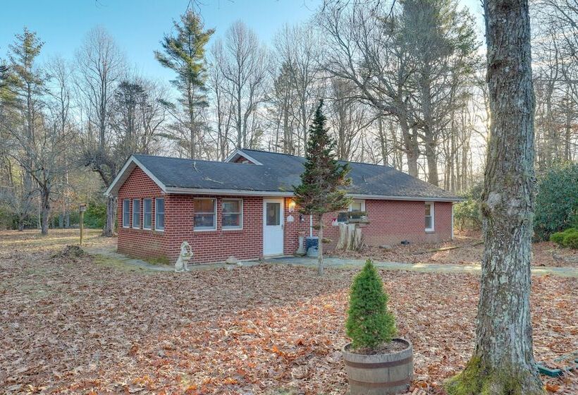 Dog Friendly Burnsville Home W/ Patio & Trails!