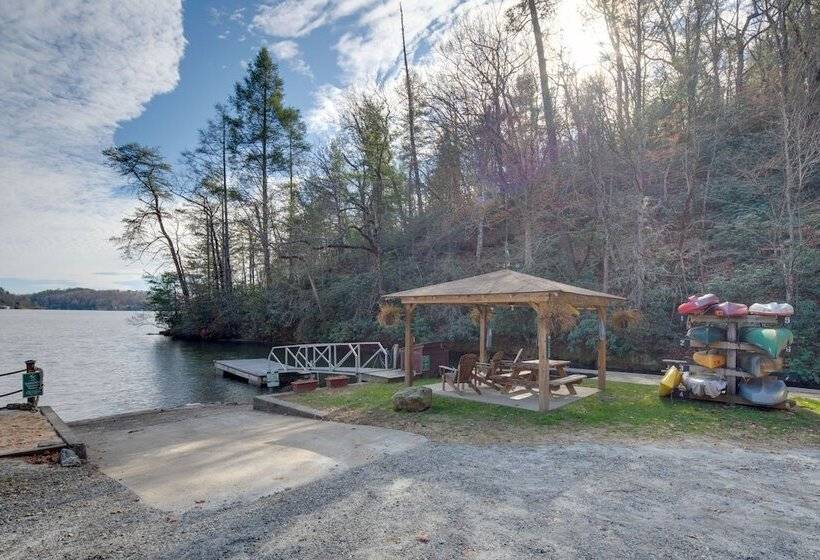 Serene Lake Lure Cabin W/ Resort Amenities!