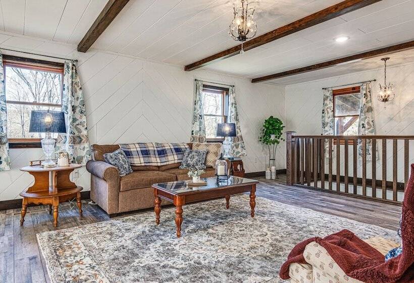 Serene Tell City Retreat Near Hiking & Skiing!