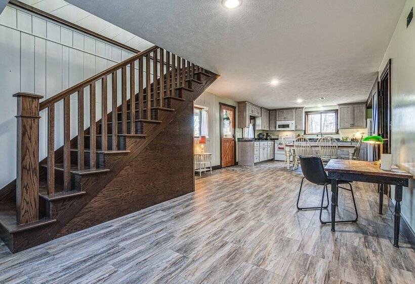 Serene Tell City Retreat Near Hiking & Skiing!