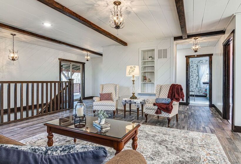 Serene Tell City Retreat Near Hiking & Skiing!