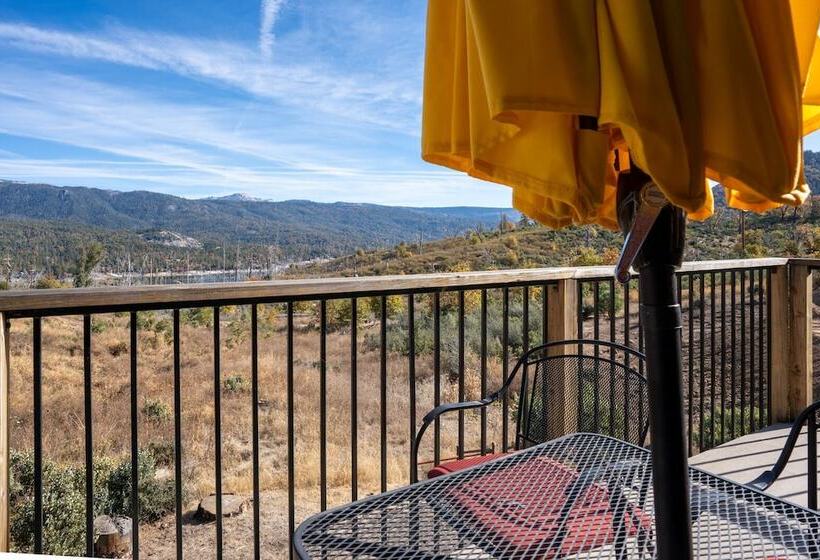 Modern 2bd Cabin With Stunning Views Of Bass Lake