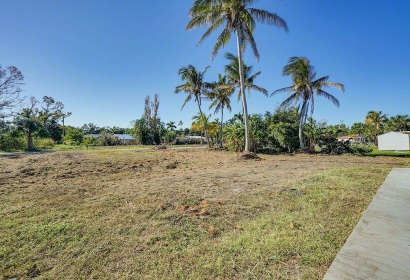 1 Mi To Boat Ramp: Bokeelia Home W/ Screened Patio