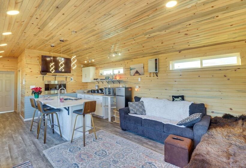 Skydance Cabin In Polson, 5 Mi To Flathead Lake!