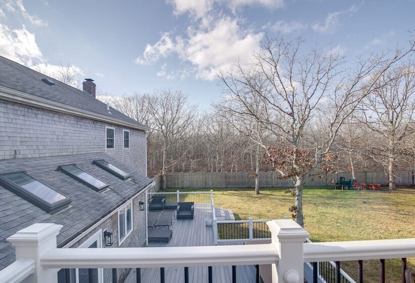 Spacious Edgartown Home W/ Pool, Game Room & Gym!