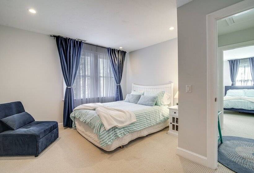 Spacious Edgartown Home W/ Pool, Game Room & Gym!