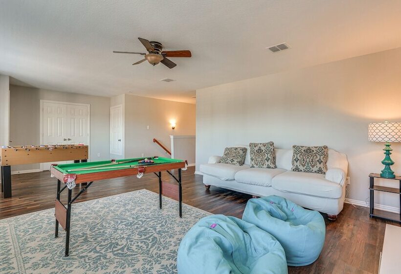 Spacious Frisco Home: 11 Mi To Lewisville Lake