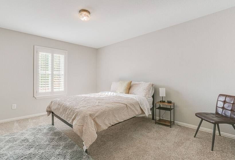 Spacious Frisco Home: 11 Mi To Lewisville Lake