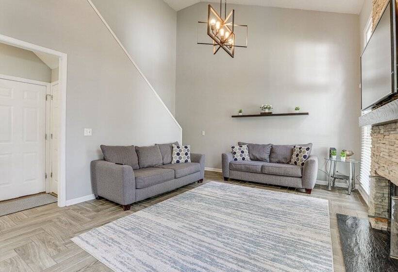 Spacious Lawrenceville Retreat W/ Fireplace + Deck