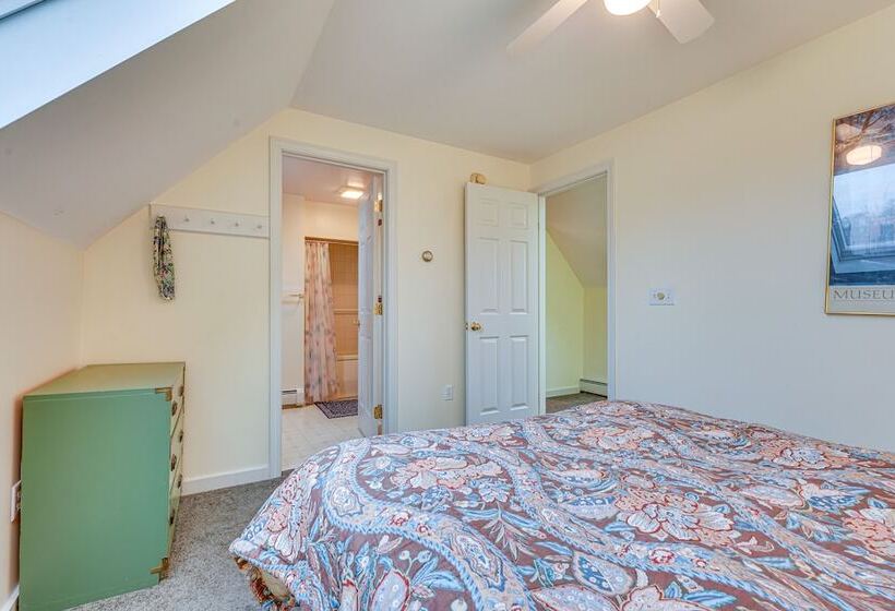 Spacious Ludlow Hideaway < 1 Mi To Okemo Mountain!