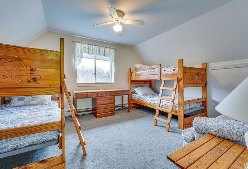 Spacious Ludlow Hideaway < 1 Mi To Okemo Mountain!