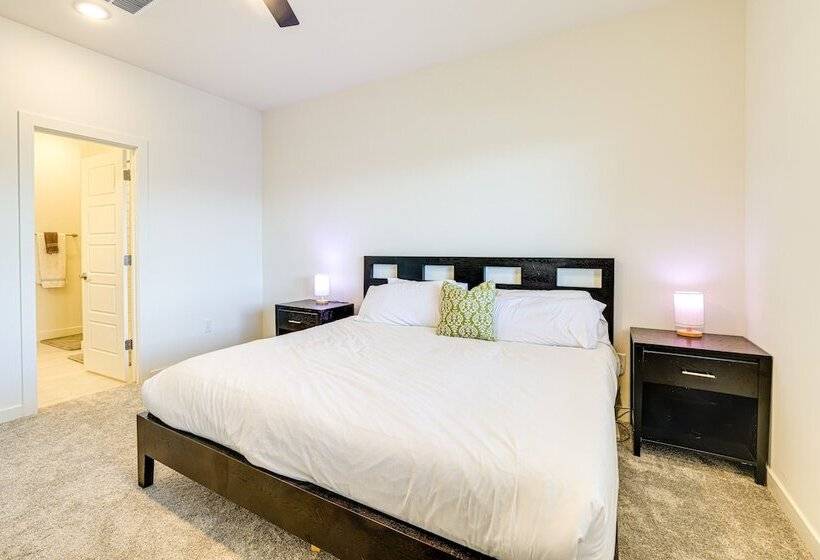 Spacious Maricopa Vacation Home ~ 4 Mi To Downtown