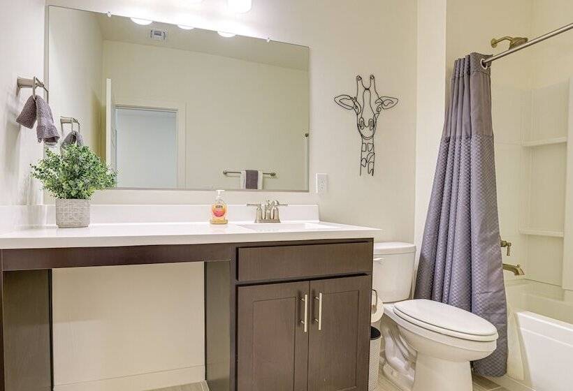 Spacious Maricopa Vacation Home ~ 4 Mi To Downtown