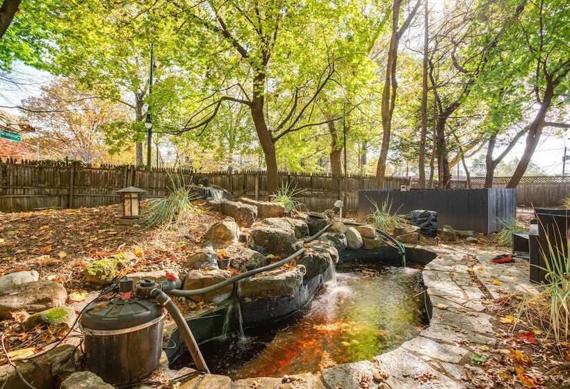 Spacious New Jersey Home: Pool & Fire Pit!