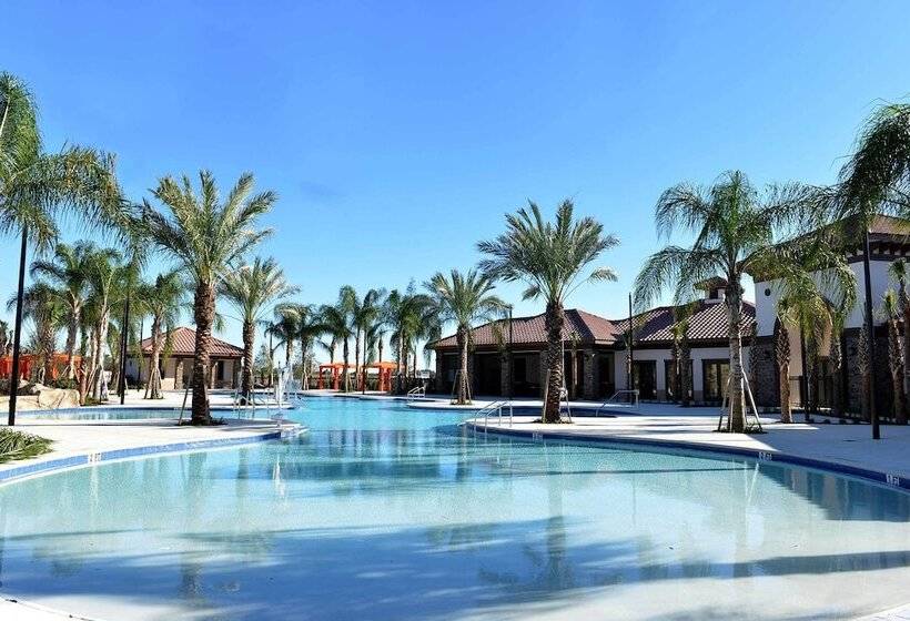 Splash Of Magic At Solterra Resort