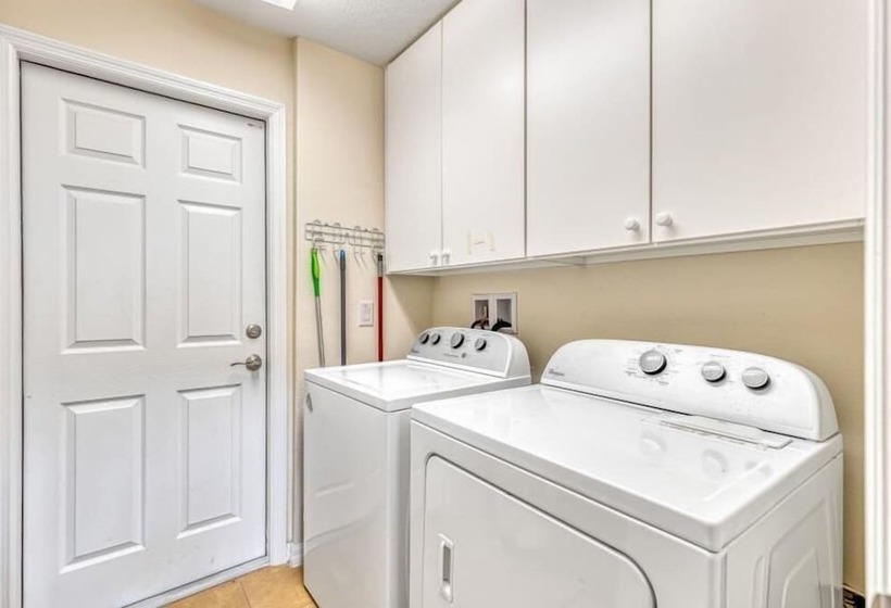 Splash Of Magic At Solterra Resort